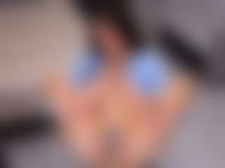 Live cam show with Delly - Big Tits Dildo on CamClone
