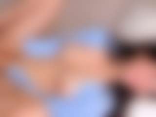 Delly's Live Sex Cam Show