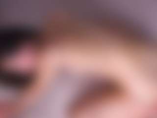 Delly's Live Sex Cam Show