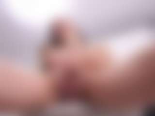 Delly's Live Sex Cam Show