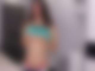 Live cam show with Delly - Young Adult on StripNow