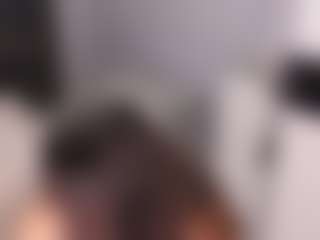Live cam show with Delly - Young Adult on Strip Flash - Live Sex Shows