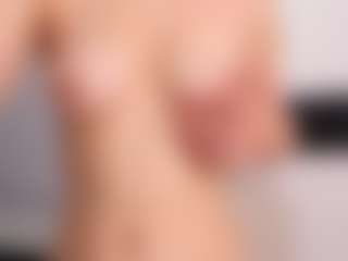 Delly's Live Sex Cam Show