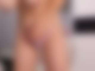 Delly's Live Sex Cam Show