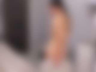 Delly's Live Sex Cam Show