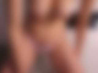 Delly's Live Sex Cam Show