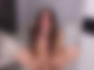 Delly's Live Sex Cam Show