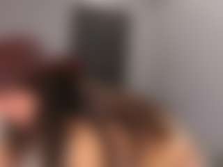 Delly's Live Sex Cam Show