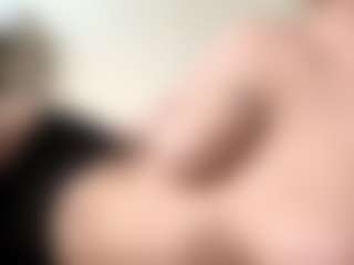 Live cam show with Sofia - Twerking on Fling VIP Chat