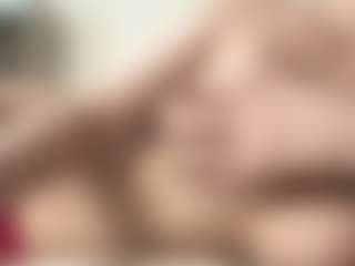 Live cam show with Sofia - Teasing on Camsoda