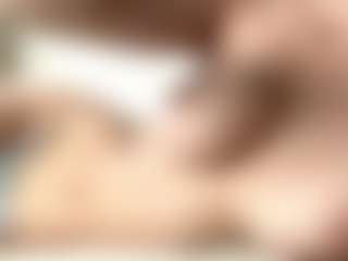 Live cam show with Sofia - Tongue on Camsoda
