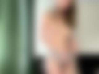 Live cam show with Sofia - Big Tits on CamSextacy