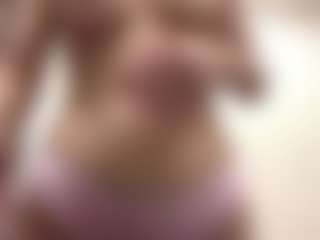 Live cam show with Sofia - Doggy on CamwithHer