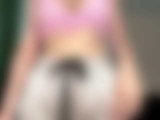 Live cam show with Sofia - Tongue on CamSodaAdn