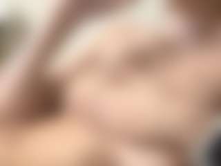 Live cam show with Sofia - Mouth on Camsoda