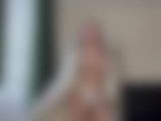 Live cam show with Sofia - Twerking on Camiplay Live