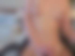 ElvinaBrowning's Live Sex Cam Show