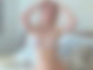 ElvinaBrowning's Live Sex Cam Show