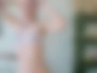 Live cam show with ElvinaBrowning - Jerk Off on Fit Hotties