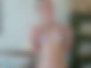 Live cam show with ElvinaBrowning - Tongue on Pornisteam.com