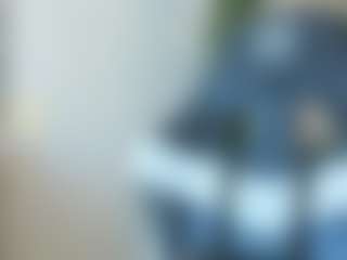 Live cam show with ElvinaBrowning - Gray Eyes on hrnylive.com