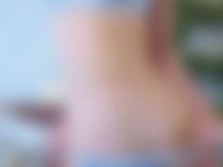 Live cam show with ElvinaBrowning - Tongue on Mixed Magazine Live