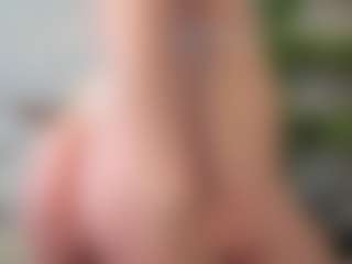 ElvinaBrowning's Live Sex Cam Show