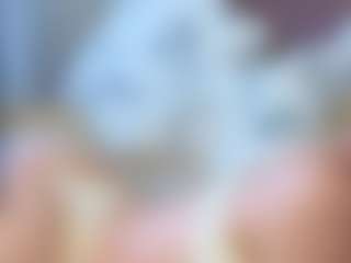 Live cam show with ElvinaBrowning - Tongue on Camversity