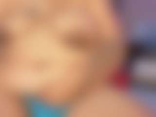 Evelyn-Harpeer's Live Sex Cam Show