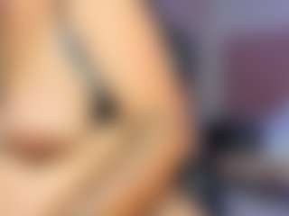 Evelyn-Harpeer's Live Sex Cam Show