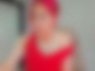 Live cam show with Linda-Hill - Red Hair on live18s.com