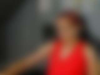Live cam show with Linda-Hill - Privateshow on Latina Girls