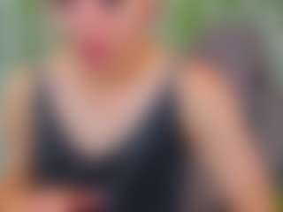 Live cam show with Linda-Hill - Shaved on Camsoda