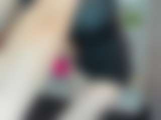 Live cam show with Linda-Hill - Doggy on Camsoda
