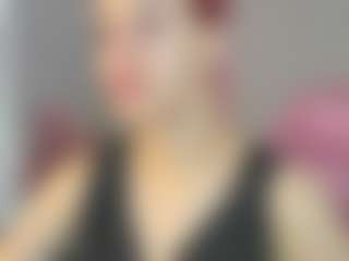 Live cam show with Linda-Hill - Shaved on LiveSexCams6