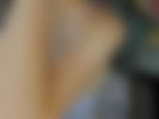 Live cam show with Linda-Hill - Red Hair on Camsoda