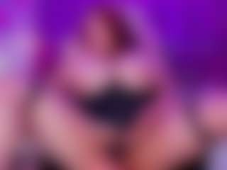 Live cam show with LunaPleasure - Curvy on nudelive.tv