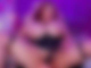 Live cam show with LunaPleasure - Deepthroat on CSO-WL