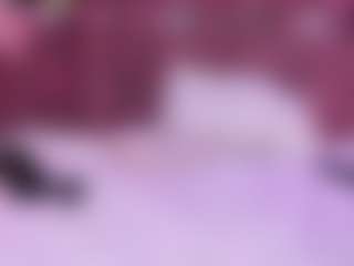 Live cam show with LunaPleasure - Brown Hair MILF on Uber Horny