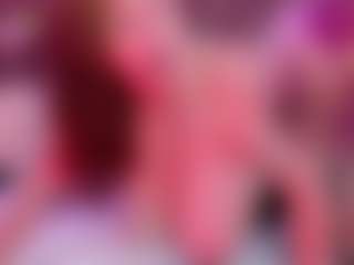 Live cam show with LunaPleasure - Gamer Mature on instabang