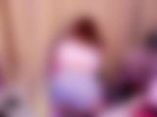 Live cam show with LunaPleasure - Dildo Or Vibrator MILF on Uber Horny