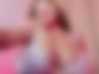 Live cam show with LunaPleasure - Squirt on Free Soda