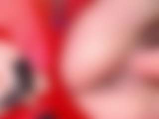 Live cam show with LunaPleasure - Big Tits on infinitiblacc.com