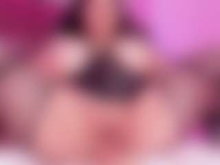 LunaPleasure's Live Sex Cam Show