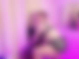 Live cam show with LunaPleasure - Tattoos Curvy on livesuperchat.net