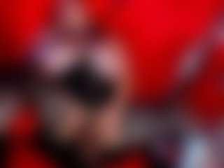 Live cam show with LunaPleasure - Spy Mature on CamwithHer