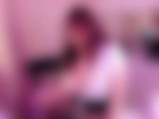 Live cam show with LunaPleasure - Squirt on SquirtSoMuch