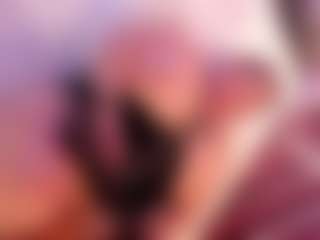 Live cam show with LunaPleasure - Amateur Mature on Camsoda