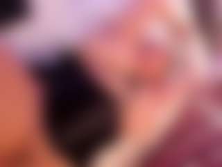 Live cam show with LunaPleasure - Squirt on camtv