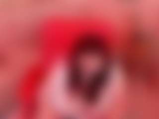 Live cam show with LunaPleasure - Squirt MILF on Camsoda